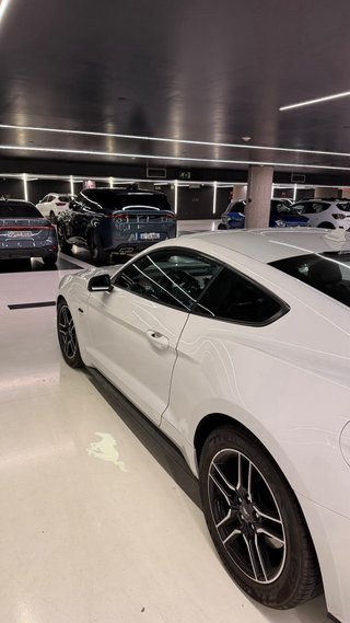 Ford Mustang 2021