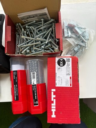 Lote HILTI Accesorios y Consumibles