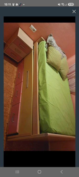 Due letti singoli in vendita