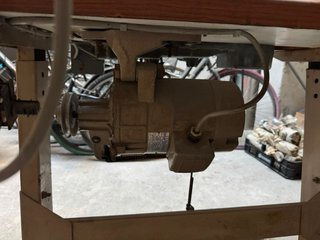 Máquina de coser industrial Brother DB2-B714-5