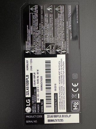 Televisor LG 32 con mando y soporte de pared
