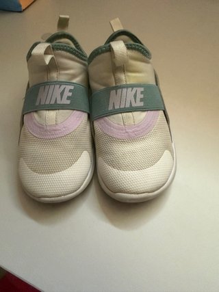Deportivas Nike Niña Talla 27