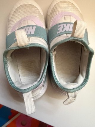 Deportivas Nike Niña Talla 27