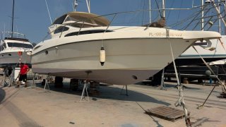 Gobbi 375 SC Motor Yacht