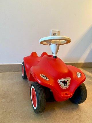 Coche correpasillos BIG Bobby Car rojo