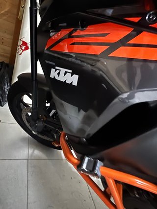 KTM Super Adventure Negra y Naranja NEGOCIABLE