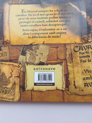EL CAVALLER MUSSOL