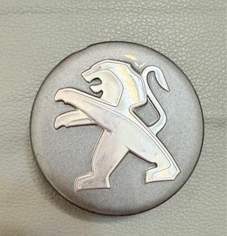 Tapa buje Peugeot (Originales)