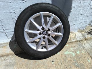 Llantas Seat Ibiza 6J con neumáticos nuevos