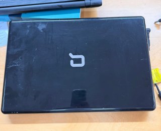 Portátil Compaq Negro