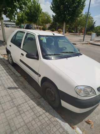 Citroën Saxo Blanco 1.5 diesel en perfecto estado