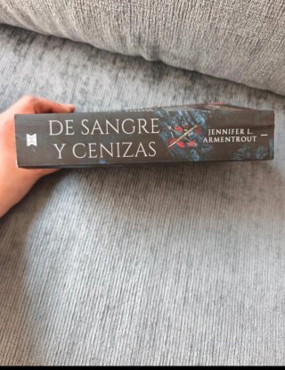 de Sangre Y Cenizas