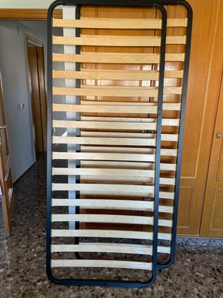 Somier Ikea 160x200cm compuesto por dos uniones