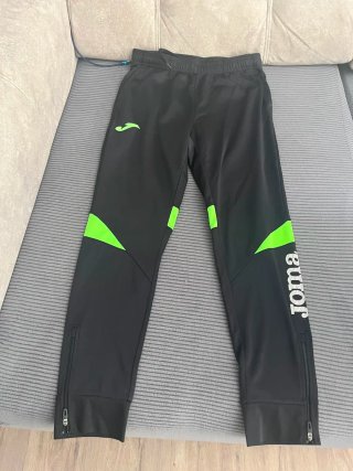 Pantalón chándal Joma negro y verde