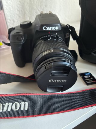 Canon EOS 4000D