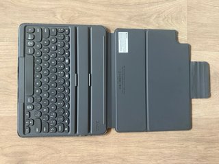 Teclado ZAGG Pro Keys iPad Pro 12.9/ iPad Air 12.9