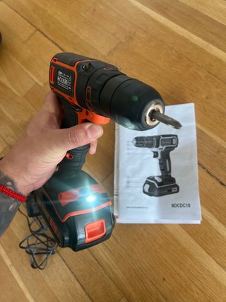 Taladro Black+Decker 18V Inalámbrico