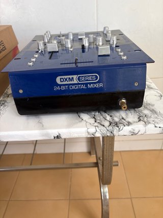 Mesa de mezclas Numark DMX06 2 canales , mas funda