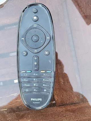 TV Philips 32" Negra