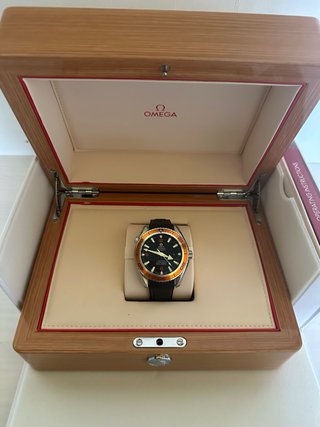 Omega Seamaster Planet Ocean Reloj Automático