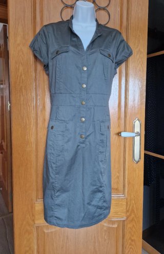 Vestido estilo safari verde oliva. Talla XL