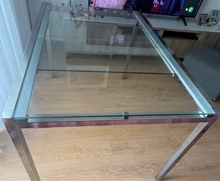 Mesa comedor extensible cristal y metal