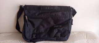 Maletín Jansport Negra