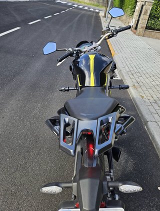 Zontes Z2 Naked 125cc Moto Negro/Amarillo