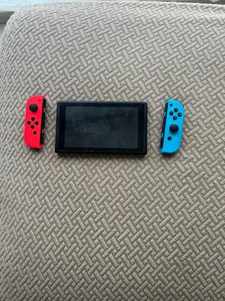 Nintendo Switch Completo con Accesorios