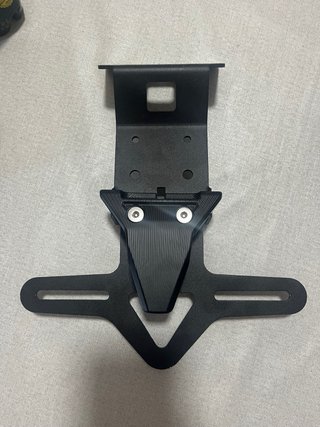 Portamatrículas corto moto negro