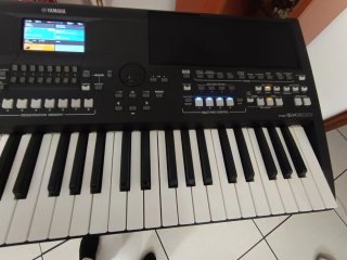 Tastiera Yamaha PSR-SX600