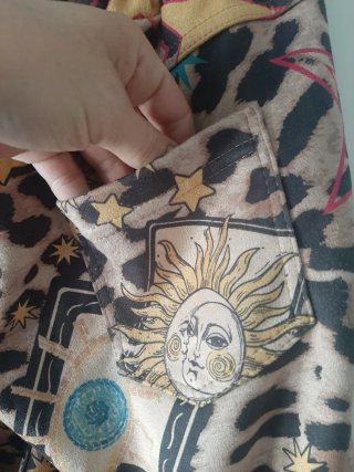 Pantalón estampado leopardo y estrellas