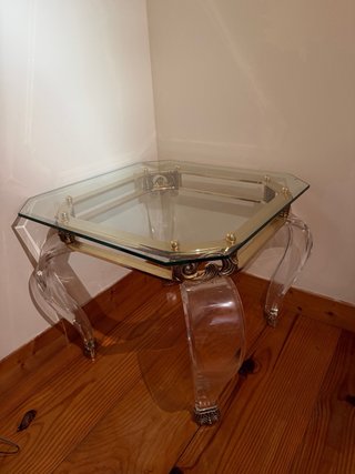Mesa de cristal vintage con patas doradas