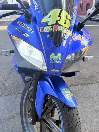 Yamaha YZF R125 Azul Deportiva