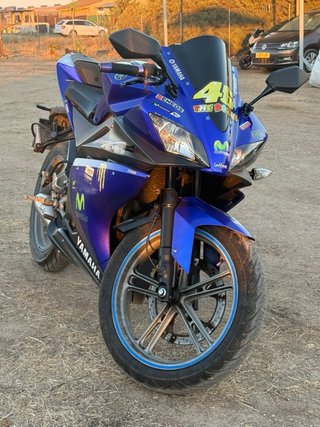 Yamaha YZF R125 Azul Deportiva