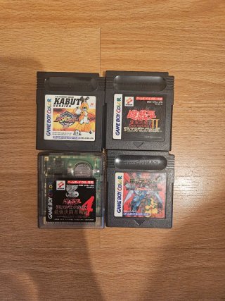 Lote 4 juegos Game Boy Color (Japón)