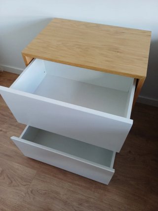 Mesillas y cómoda | Lacado blanco y madera