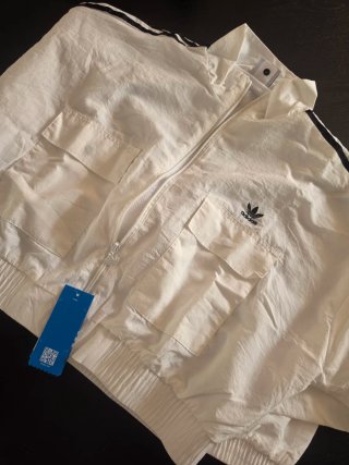 Chaqueta Adidas Blanca con Rayas Negras