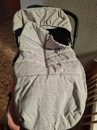 Saco para carrito de bebé gris