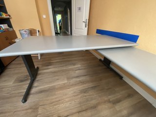 Mesa de oficina en L
