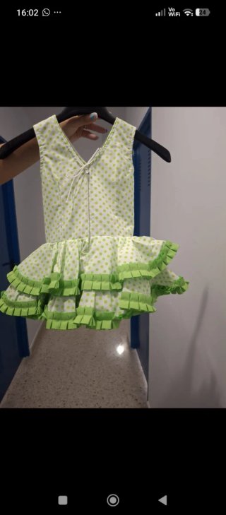 Vestido de gitana verde y blanco