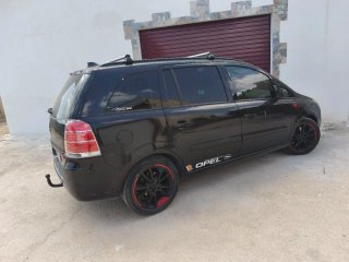 Opel Zafira 2008