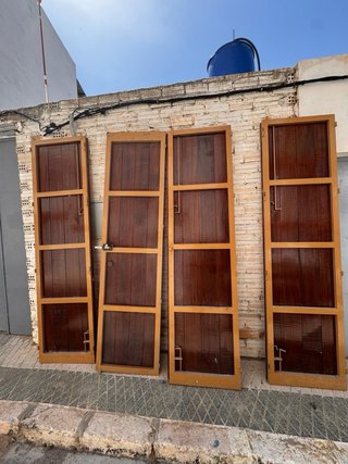 Puerta de madera para garaje 2,75x2,5