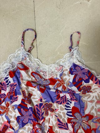 Pijama tirantes estampado floral T. L