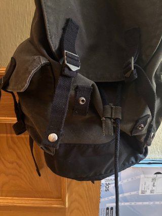 Mochila estilo militar verde