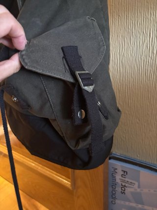Mochila estilo militar verde