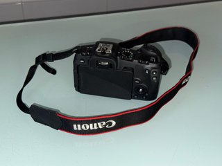 Canon EOS RP + Objetivo 24-105mm | COMO NUEVA