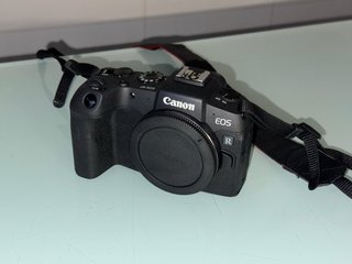 Canon EOS RP + Objetivo 24-105mm | COMO NUEVA