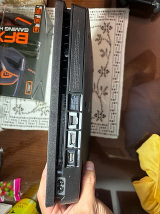 Ps4 Slim 500GB con Mando Original