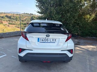 Toyota C-HR 1.8 125H Advance 90 kW (122 CV)